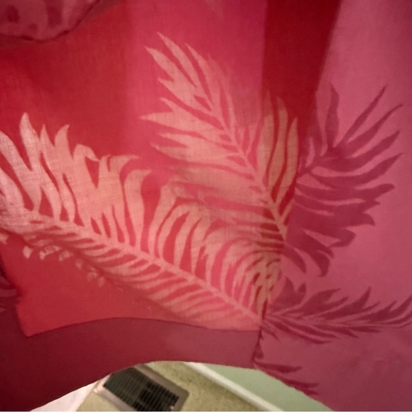 Tommy Bahama Pink lightweight shirt with sheer leaves - Picture 12 of 13